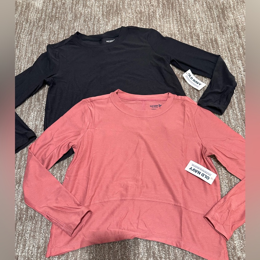 Old Navy CloudMotion Long-Sleeve Performance T-Shirt for Girls